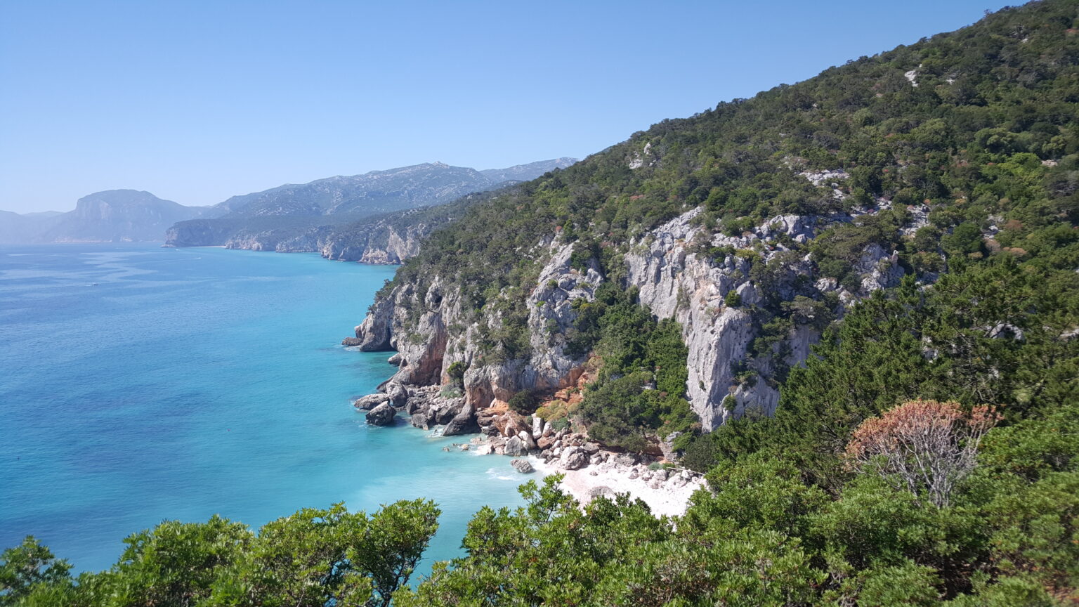 Cala Fuili - daymar noleggio gommoni